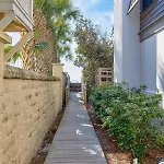 Seacrest West - 7 Palms